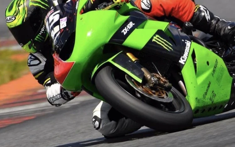 Kawasaki Zxr ZX10R - СЪСТЕЗАТЕЛЕН , снимка 11 - Мотоциклети и мототехника - 52966601