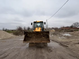 Багер JCB 3CX PRO - Platinum Limited Edition 70 Years, снимка 3