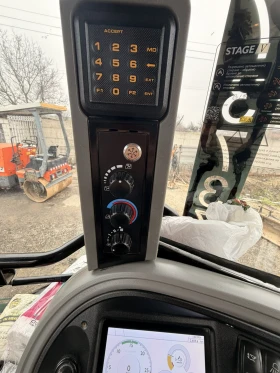 Багер JCB 3CX PRO - Platinum Limited Edition 70 Years, снимка 10