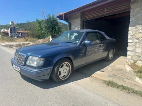 Mercedes-Benz 124 E200 124, снимка 2