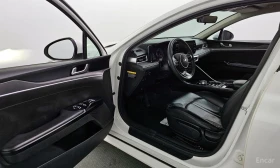 Kia K5 2.0 Trendy* КАМЕРА* ПОДГРЕВ* KEYLESS* КРАЙНА ЦЕНА*, снимка 6