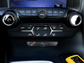 Chevrolet Corvette 1LT 6.2L/NAVI/KAMEPA/HARD TOP - 79000 лв. - 57241741 14