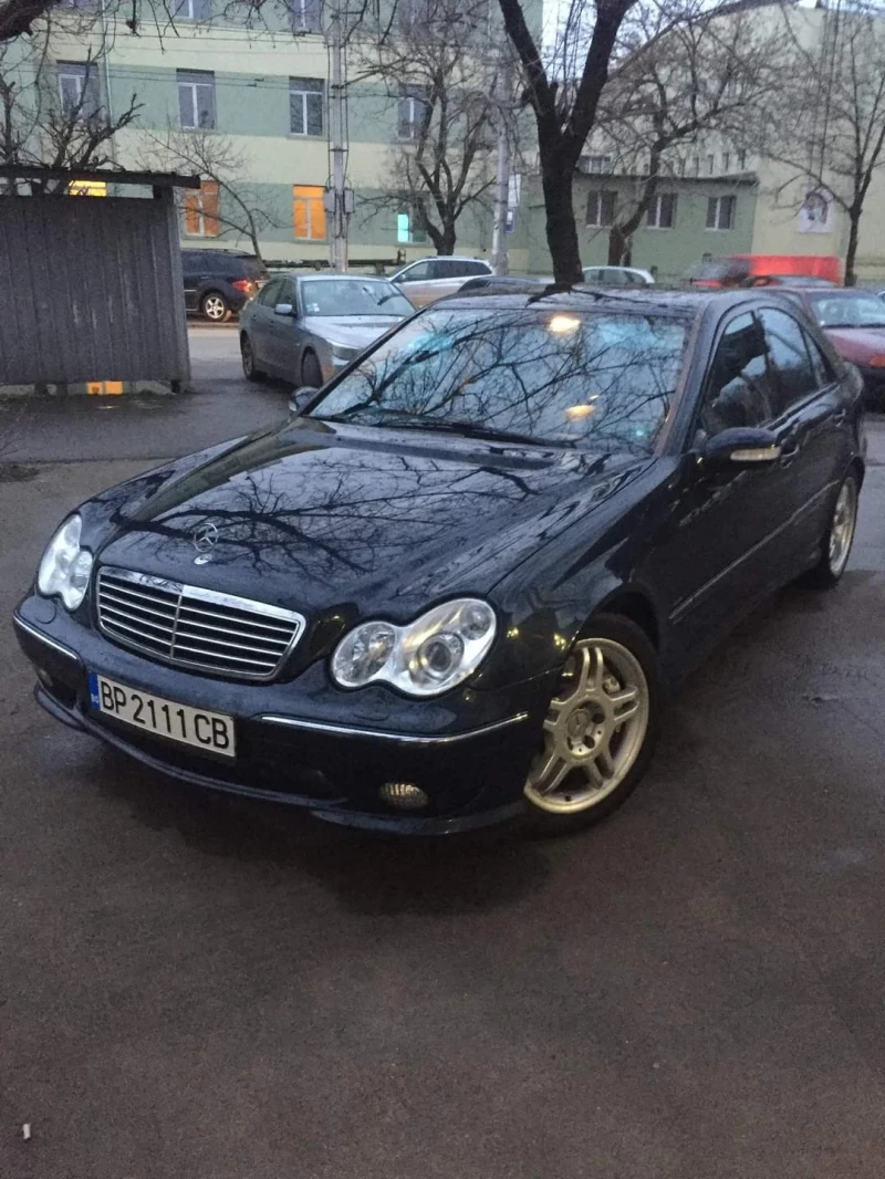 Mercedes-Benz C 30 AMG, снимка 1 - Автомобили и джипове - 45695265