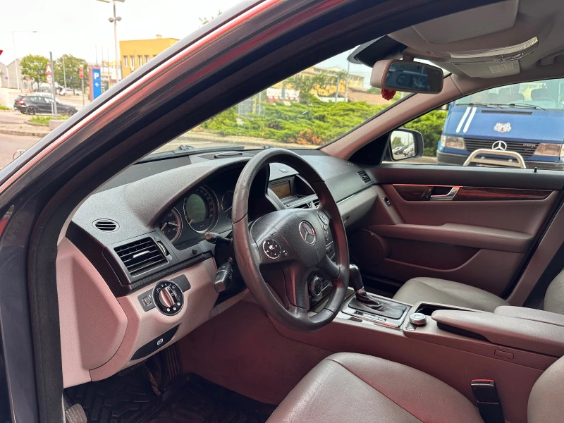 Mercedes-Benz C 320 БАРТЕР* 3.0CDI* 7G* КОЖА* , снимка 11 - Автомобили и джипове - 46663820