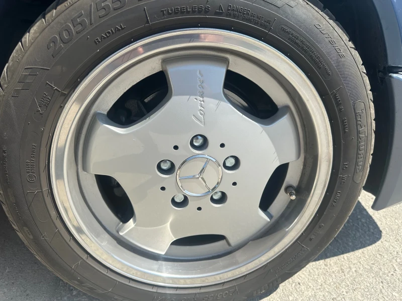 Mercedes-Benz 124 E200 124, снимка 11 - Автомобили и джипове - 50864276