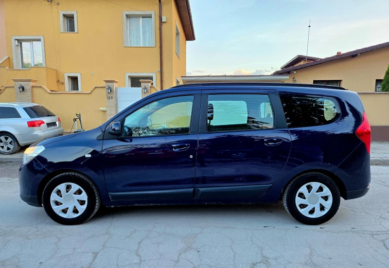Dacia Lodgy 1.5 DCI Navi Климатик 1-Собственик 7-Седалки, снимка 2 - Автомобили и джипове - 51826617
