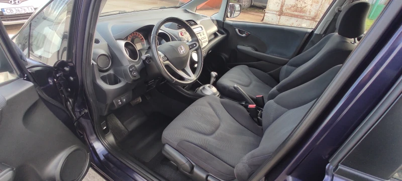 Honda Jazz АВТОМАТИК: КАТО ОТ МАГАЗИНА; УНИКАЛНА!!!, снимка 12 - Автомобили и джипове - 52832565