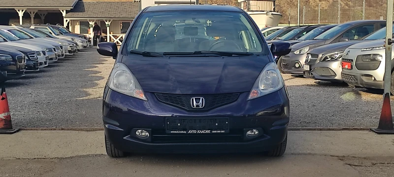 Honda Jazz АВТОМАТИК: КАТО ОТ МАГАЗИНА; УНИКАЛНА!!!, снимка 2 - Автомобили и джипове - 52832565