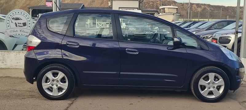 Honda Jazz АВТОМАТИК: КАТО ОТ МАГАЗИНА; УНИКАЛНА!!!, снимка 4 - Автомобили и джипове - 52832565