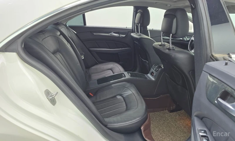 Mercedes-Benz CLS 350, снимка 12 - Автомобили и джипове - 53020904