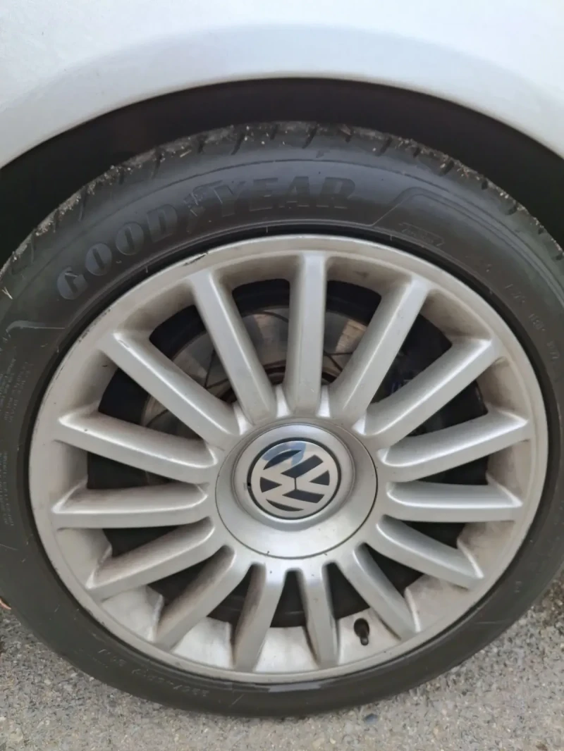 VW Passat B6, снимка 5 - Автомобили и джипове - 53107964