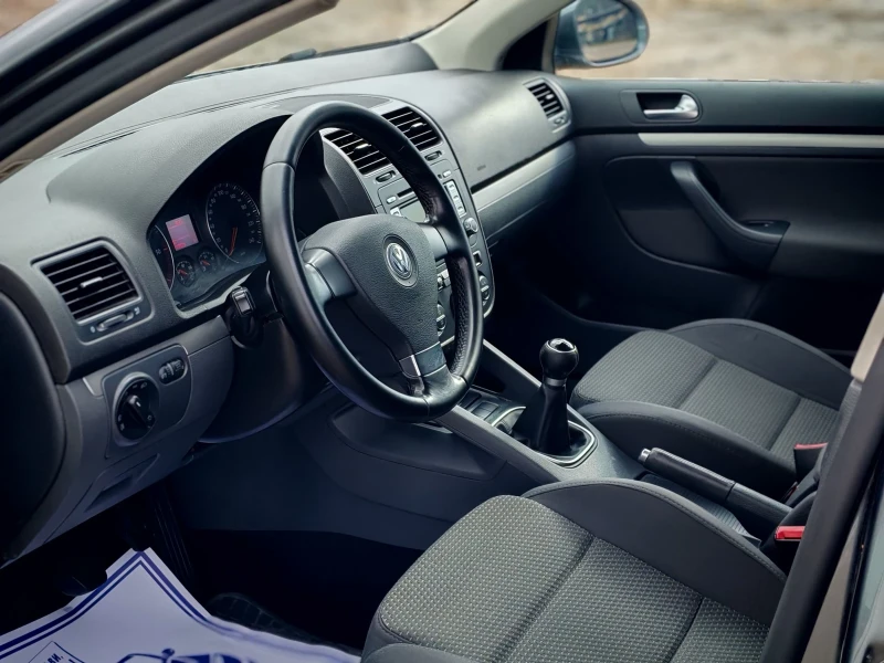 VW Golf 1.9TDI(105)* VARIANT* НОВ ВНОС* , снимка 14 - Автомобили и джипове - 53392290