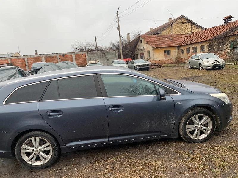 Toyota Avensis 2.2 D-CAT 150к.с Автомат  НА ЧАСТИ, снимка 6 - Автомобили и джипове - 41260156