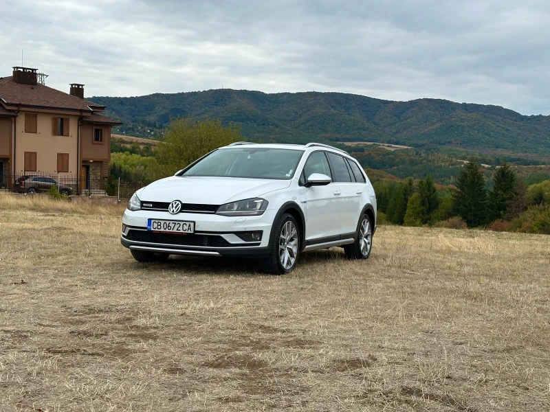 VW Golf ALLTRACK - 18980 лв. / 9704.32 € - 41880220 1