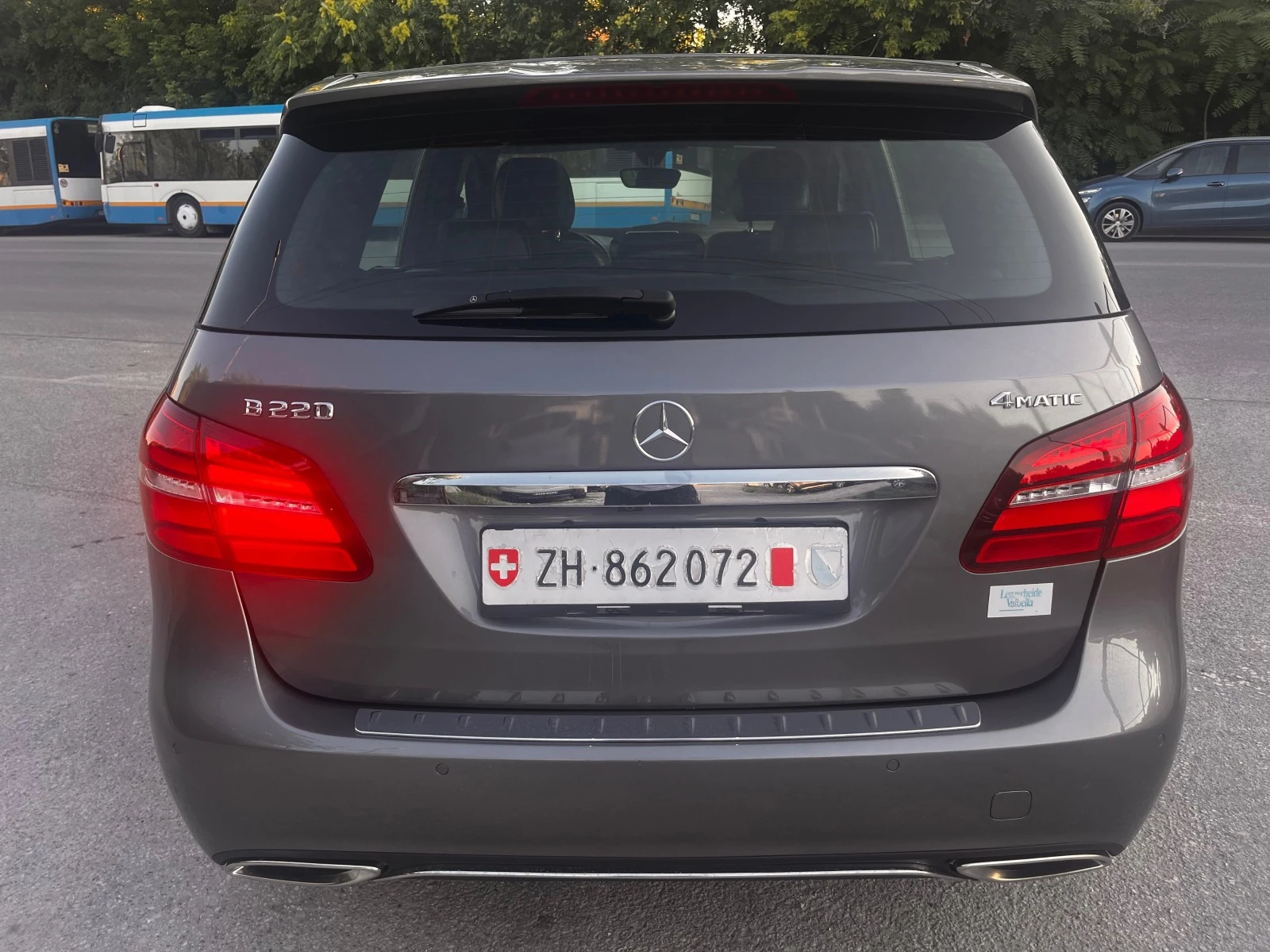 Mercedes-Benz B 220 220 LUKS AMG - изображение 3