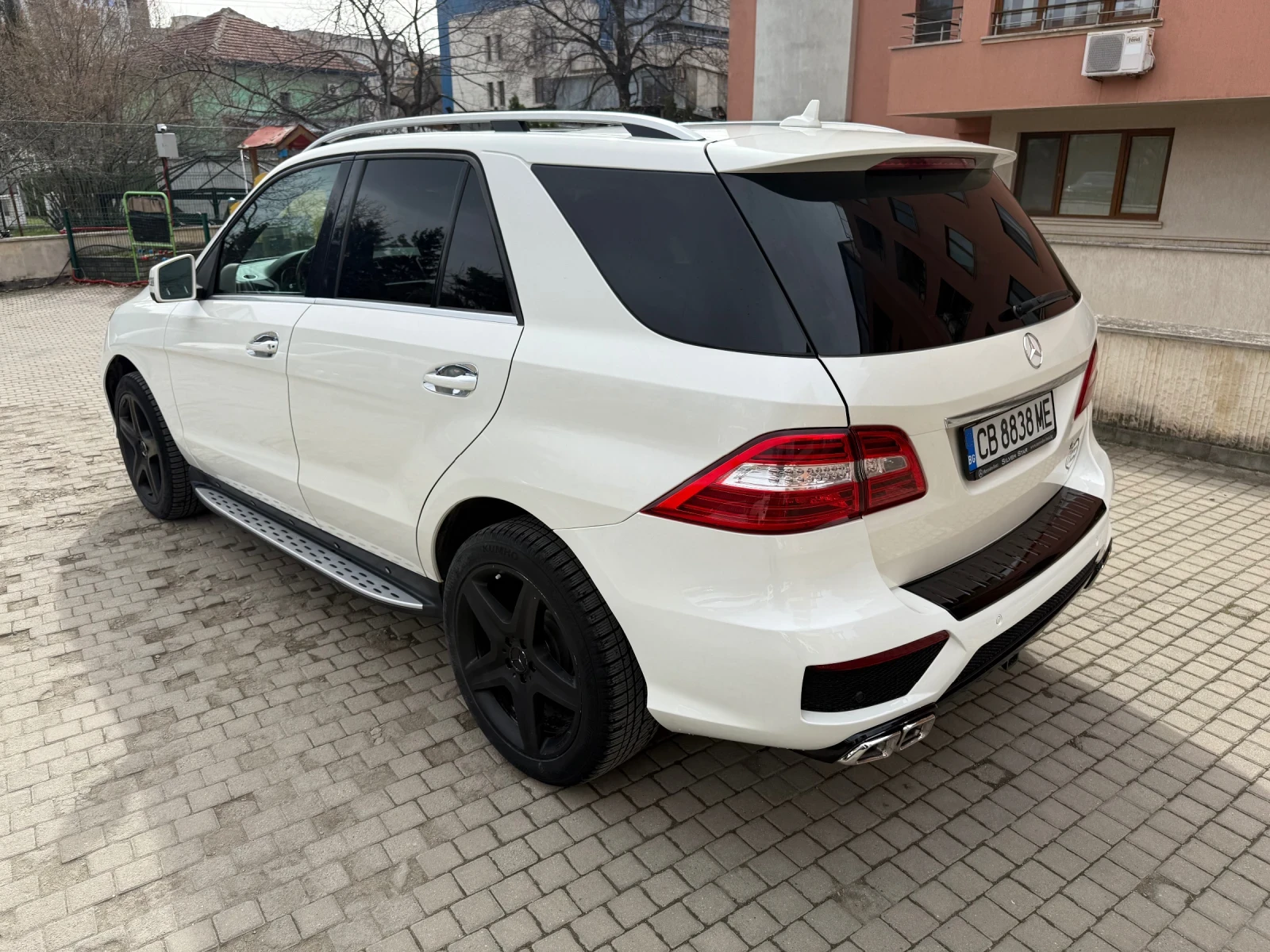 Mercedes-Benz ML 550 Ml 550 AMG - изображение 2
