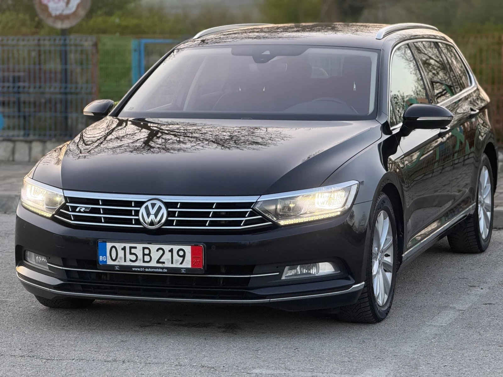 VW Passat 4MOTION 239к.с - изображение 2