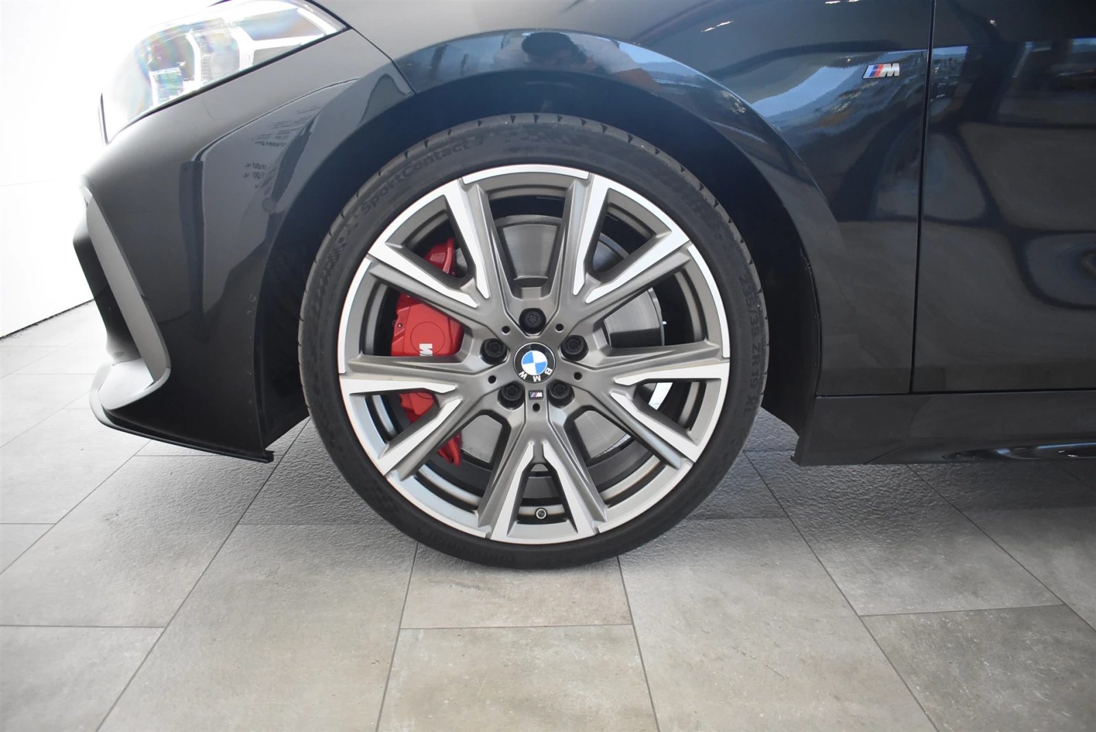 BMW M135 xDrive - изображение 3