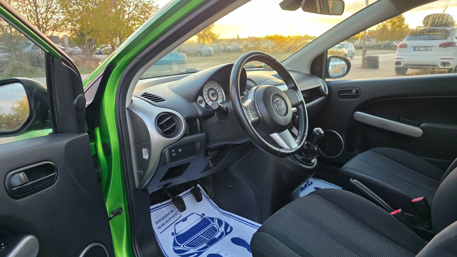 Mazda 2 /NAVI | Mobile.bg   8