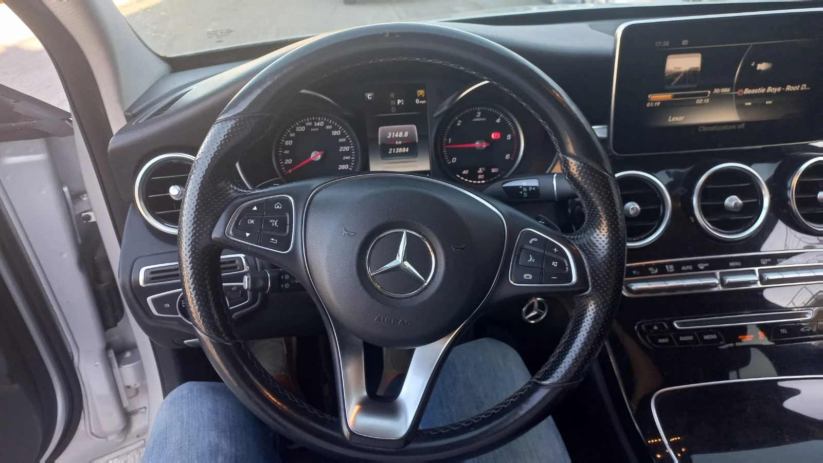 Mercedes-Benz C 220 AMG 4х4 - изображение 8