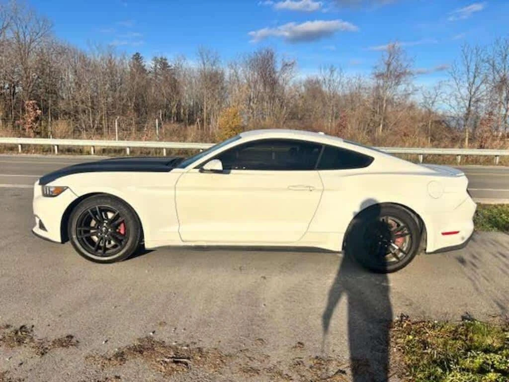 Ford Mustang * 2dr Fastback EcoBoost * CARFAX * ЦЕНА ДО БГ - изображение 4