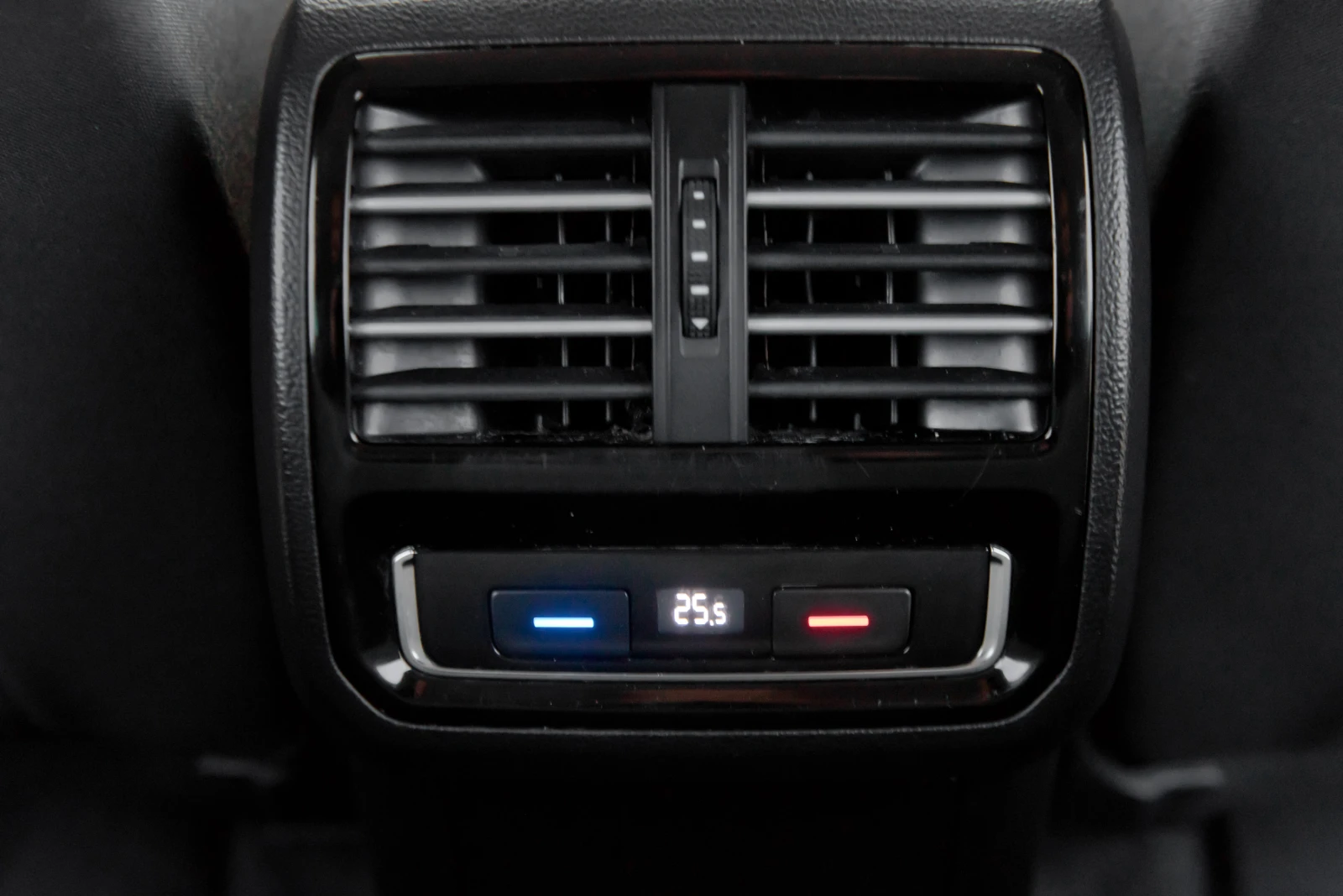 VW Passat 1.6tdi distronik led digital  | Mobile.bg � ����������� 13