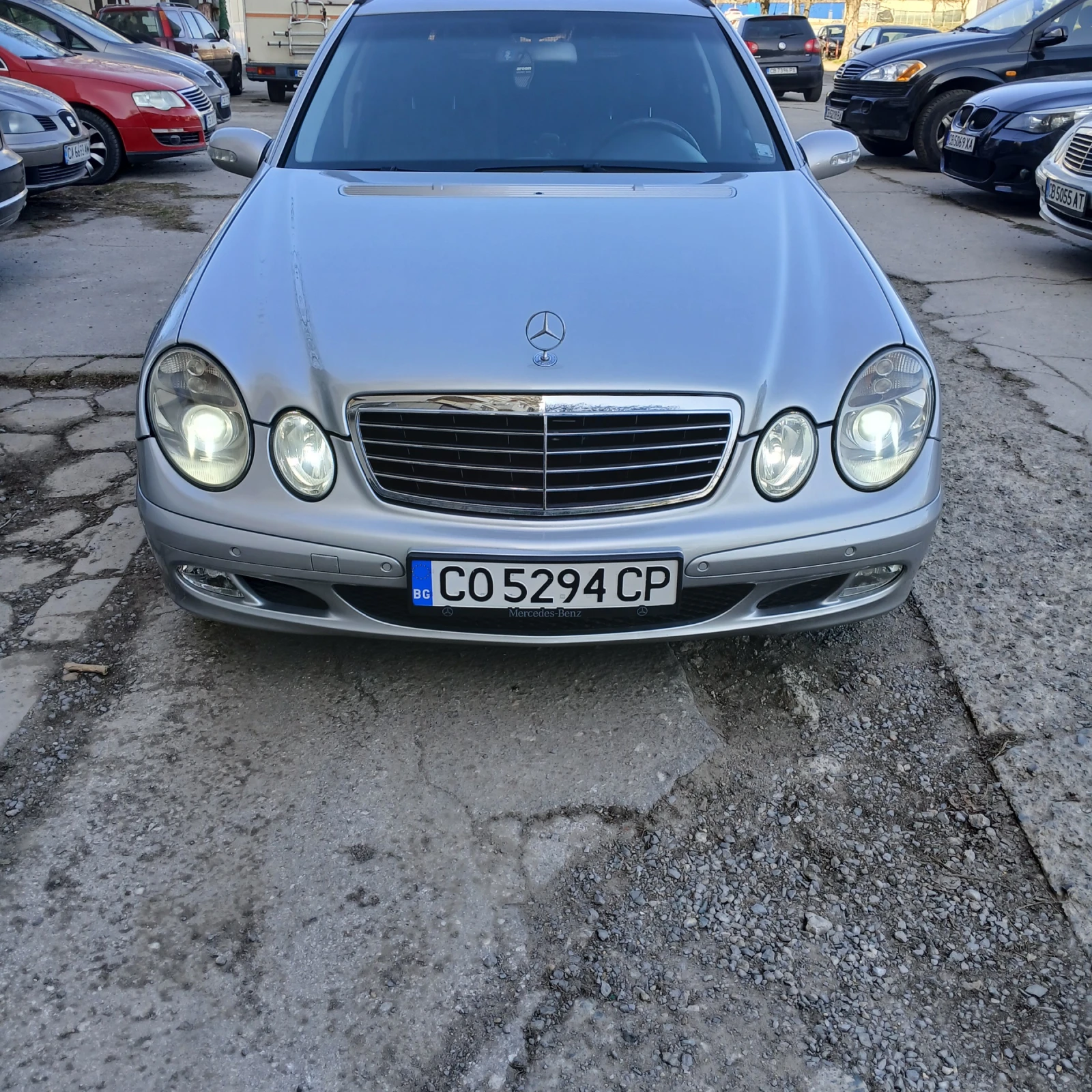 Mercedes-Benz E 220 АВТОМАТИК , снимка 4 - Автомобили и джипове - 53843953