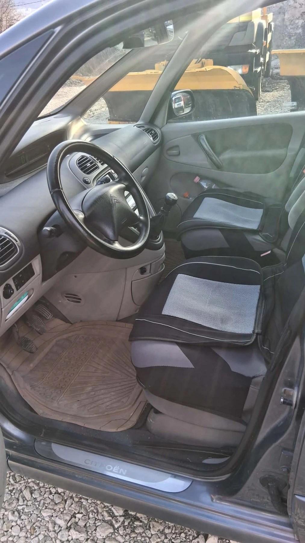 Citroen Xsara picasso, снимка 6 - Автомобили и джипове - 54510006