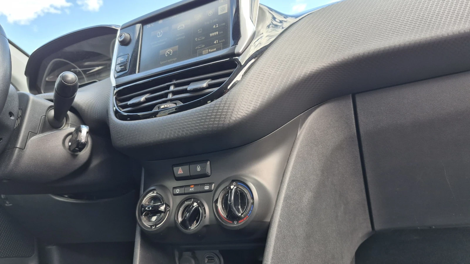 Peugeot 2008 1.6 HDI * �������� * EURO 6B * ������� | Mobile.bg � ����������� 13