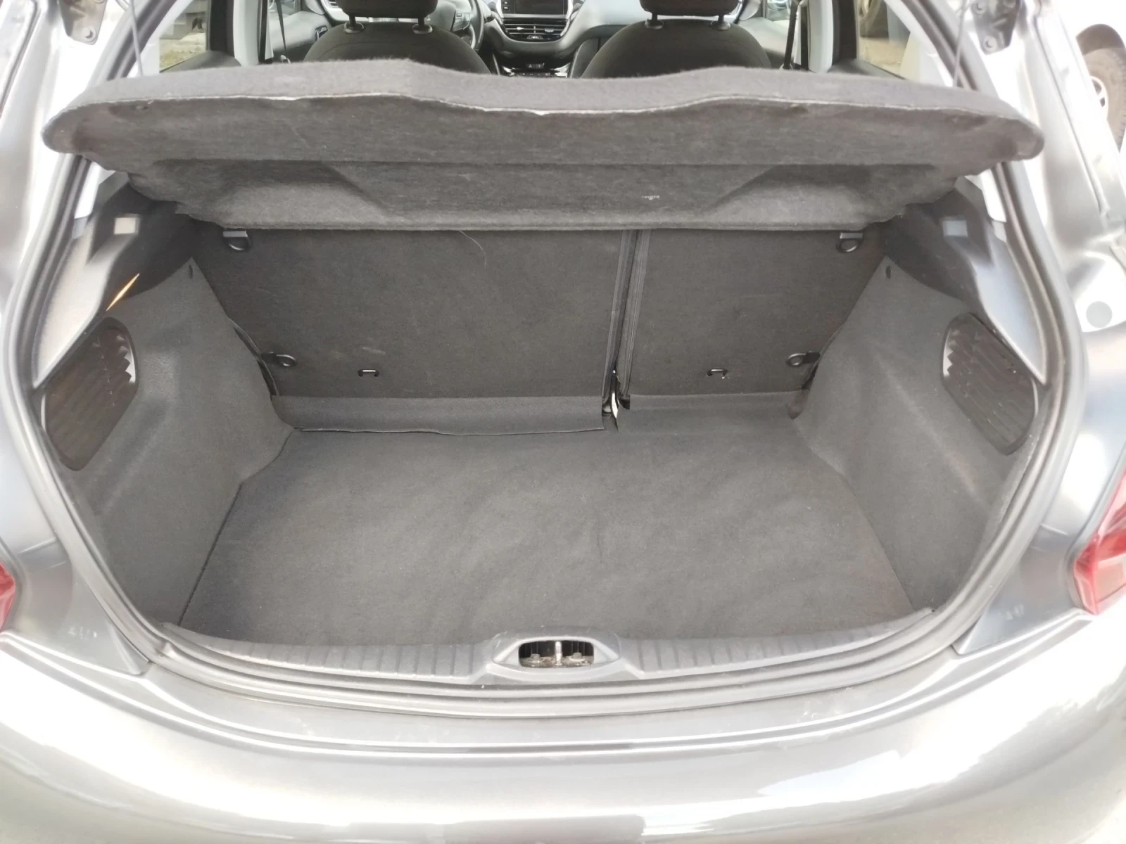 Peugeot 208 ALLURE -28хил.км.NEW, снимка 16 - Автомобили и джипове - 55326366