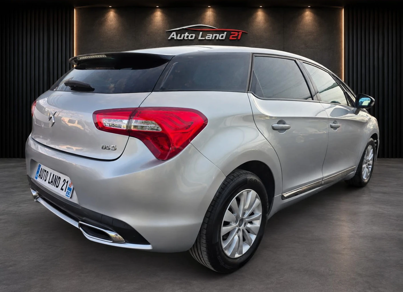 DS DS 5 1.6BlueHDI* 120кс* FACE LIFT* AUTOMATIC, снимка 5 - Автомобили и джипове - 55651504