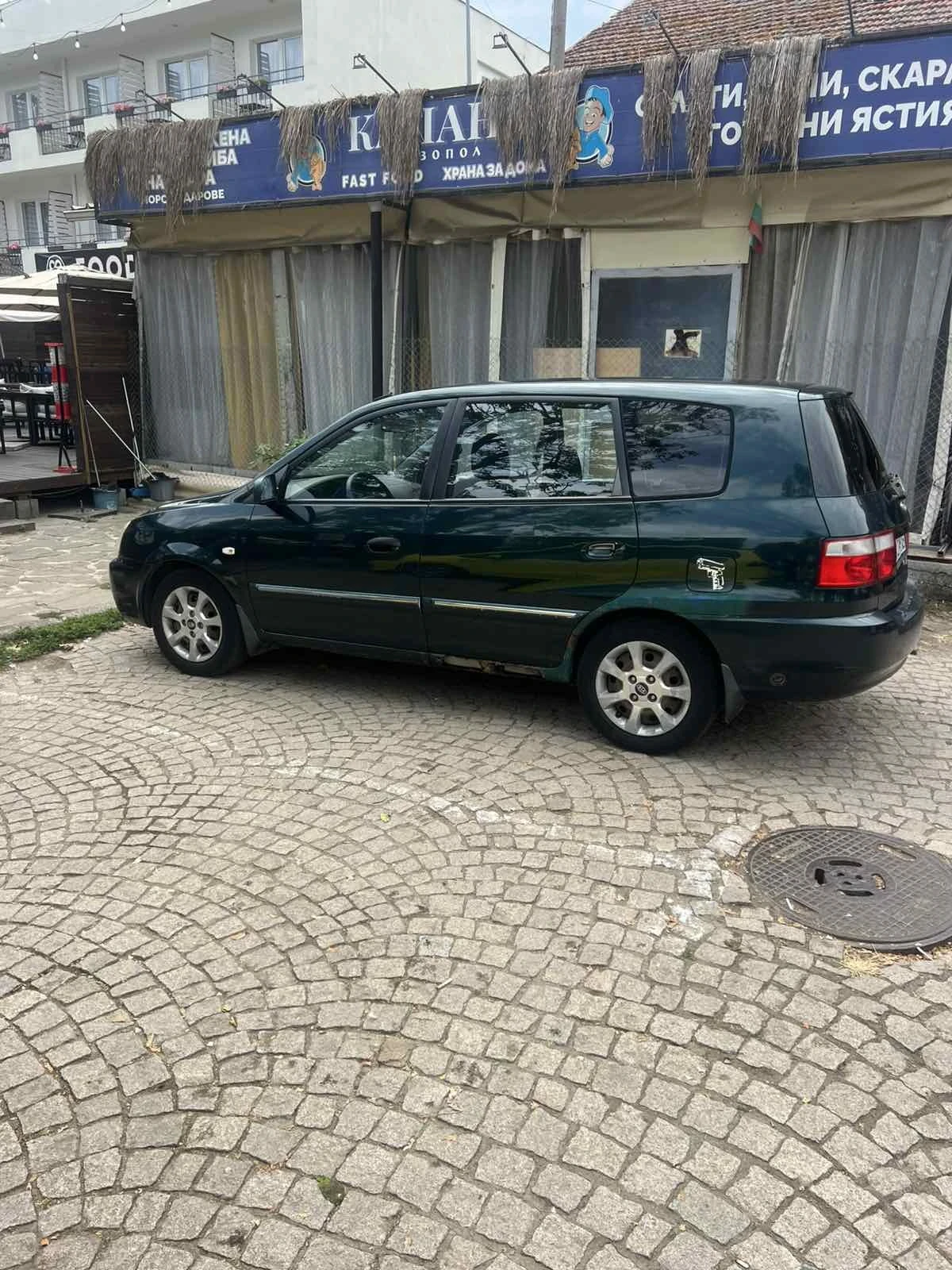 Kia Carens, снимка 6 - Автомобили и джипове - 55839047