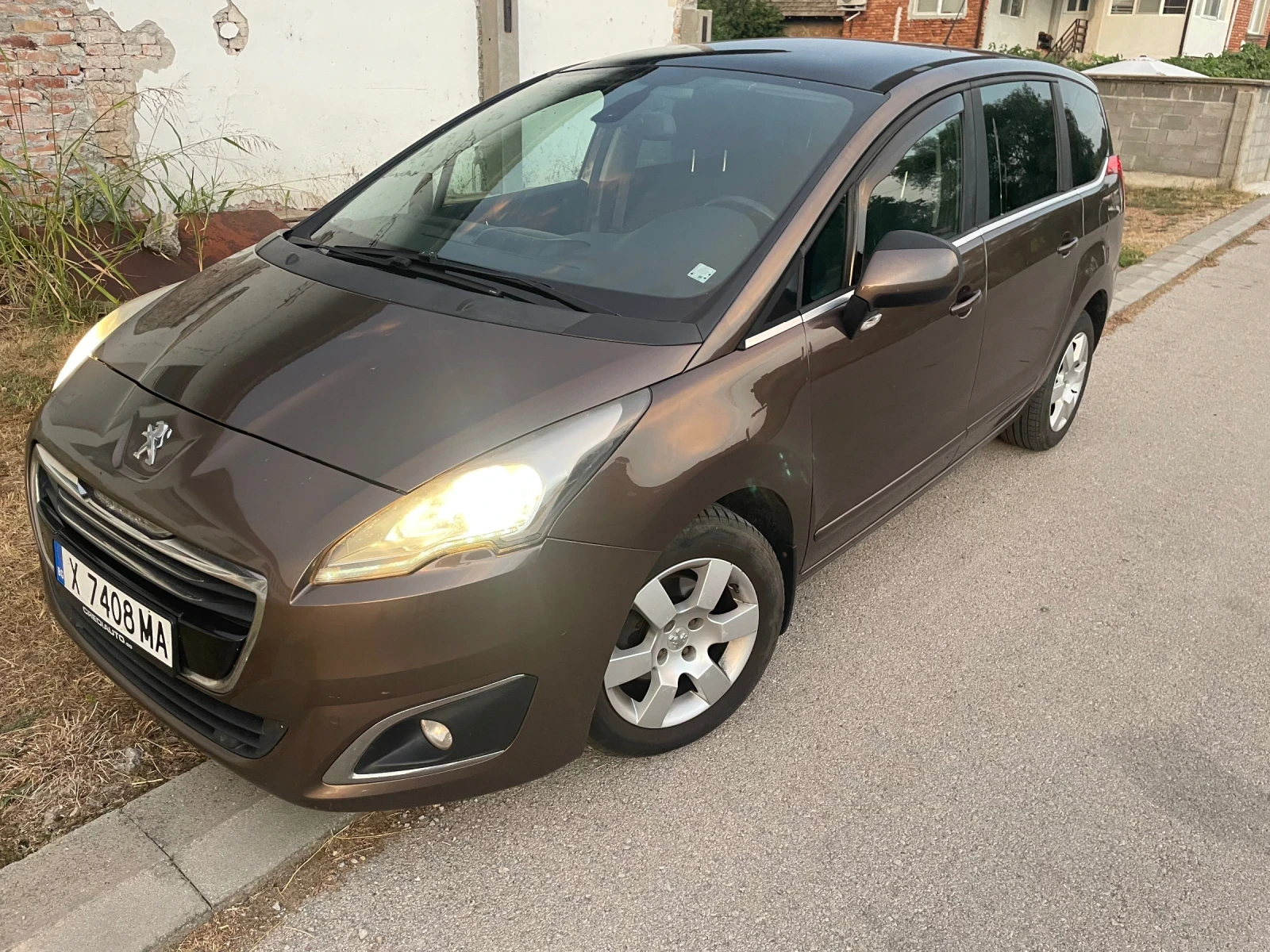 Peugeot 5008, снимка 4 - Автомобили и джипове - 55852798