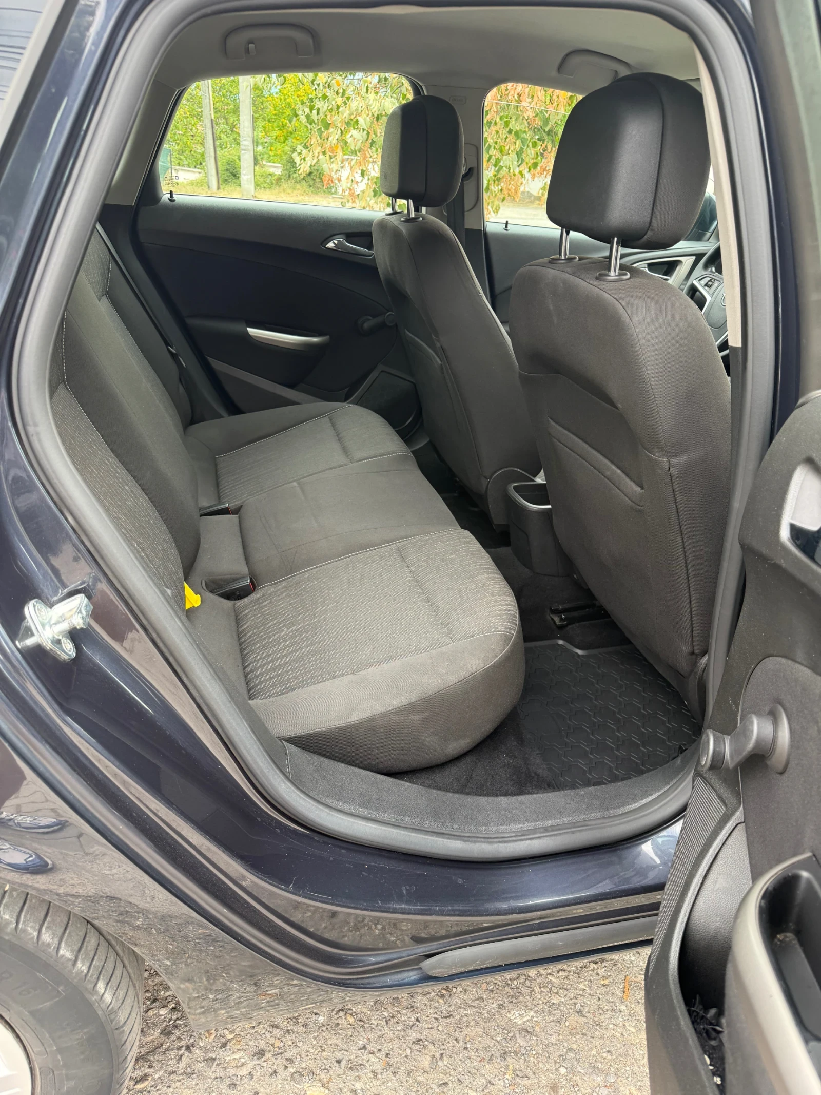 Opel Astra Хечбек, снимка 17 - Автомобили и джипове - 56041641