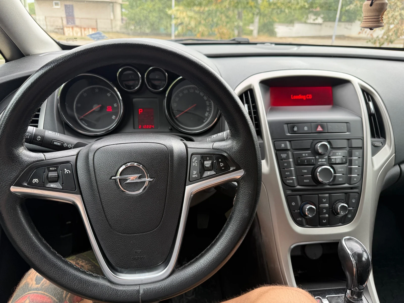 Opel Astra Хечбек, снимка 15 - Автомобили и джипове - 56041641