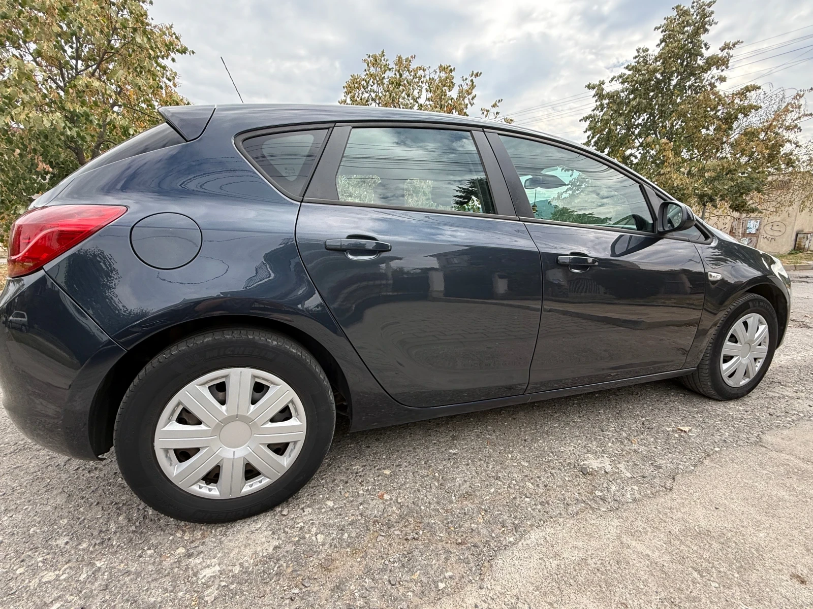 Opel Astra Хечбек, снимка 9 - Автомобили и джипове - 56041641