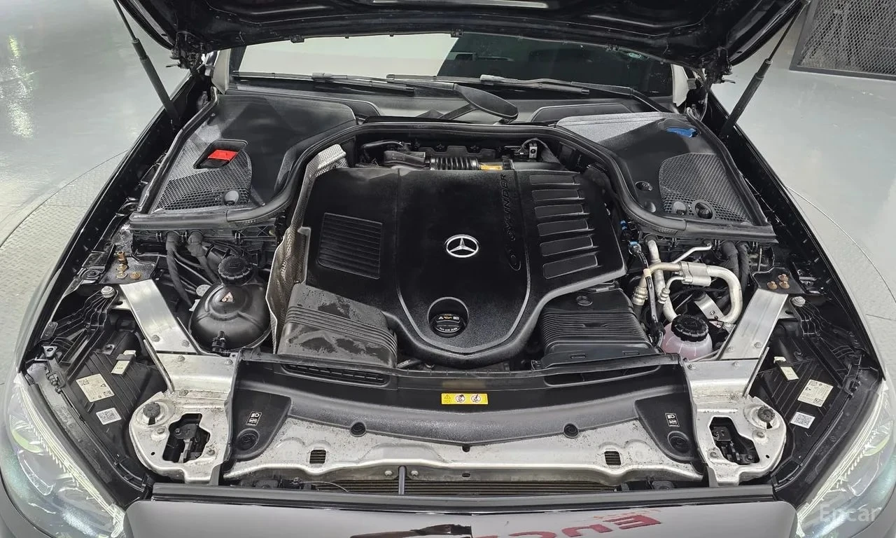 Mercedes-Benz E 450 E450 4MATIC Exclusive, снимка 6 - Автомобили и джипове - 56070111