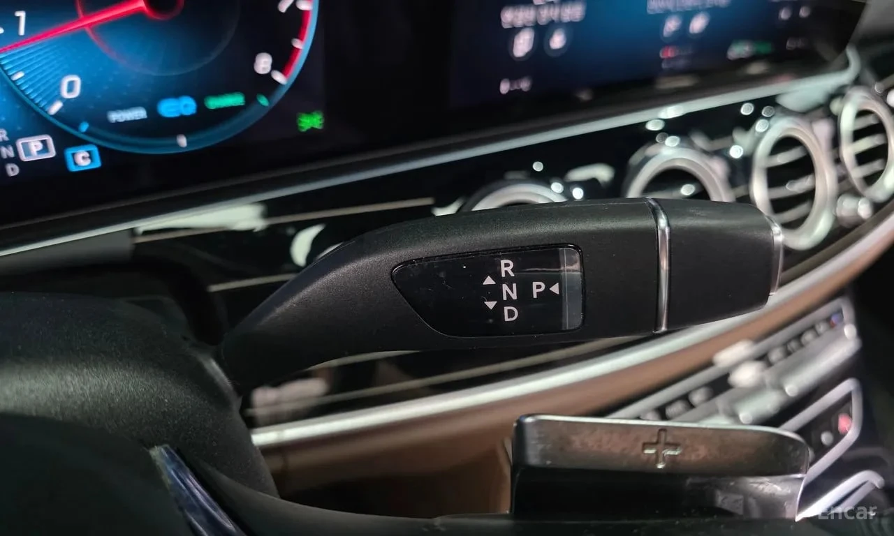 Mercedes-Benz E 450 E450 4MATIC Exclusive, снимка 9 - Автомобили и джипове - 56070111