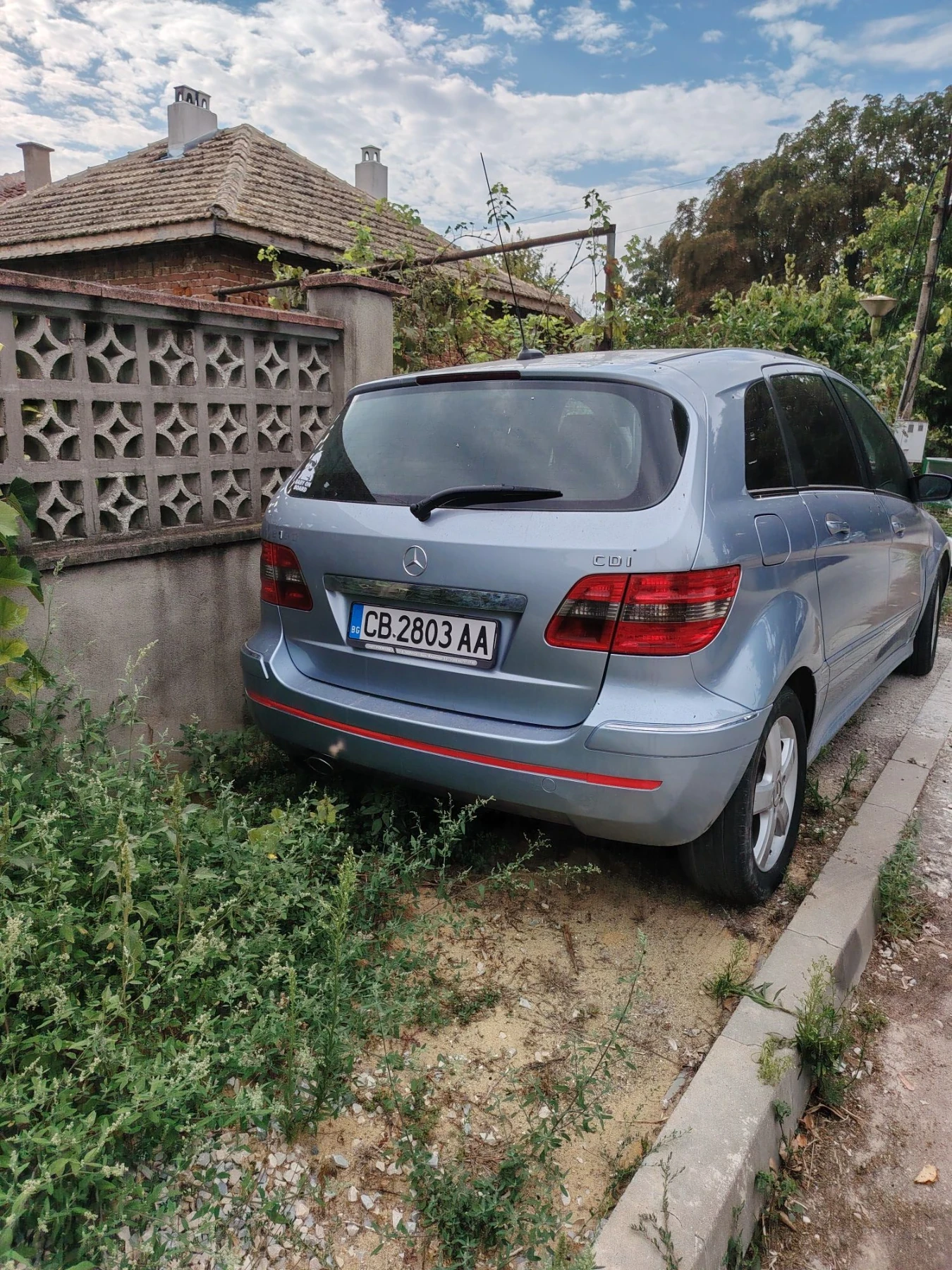 Mercedes-Benz C 180, снимка 3 - Автомобили и джипове - 56075385