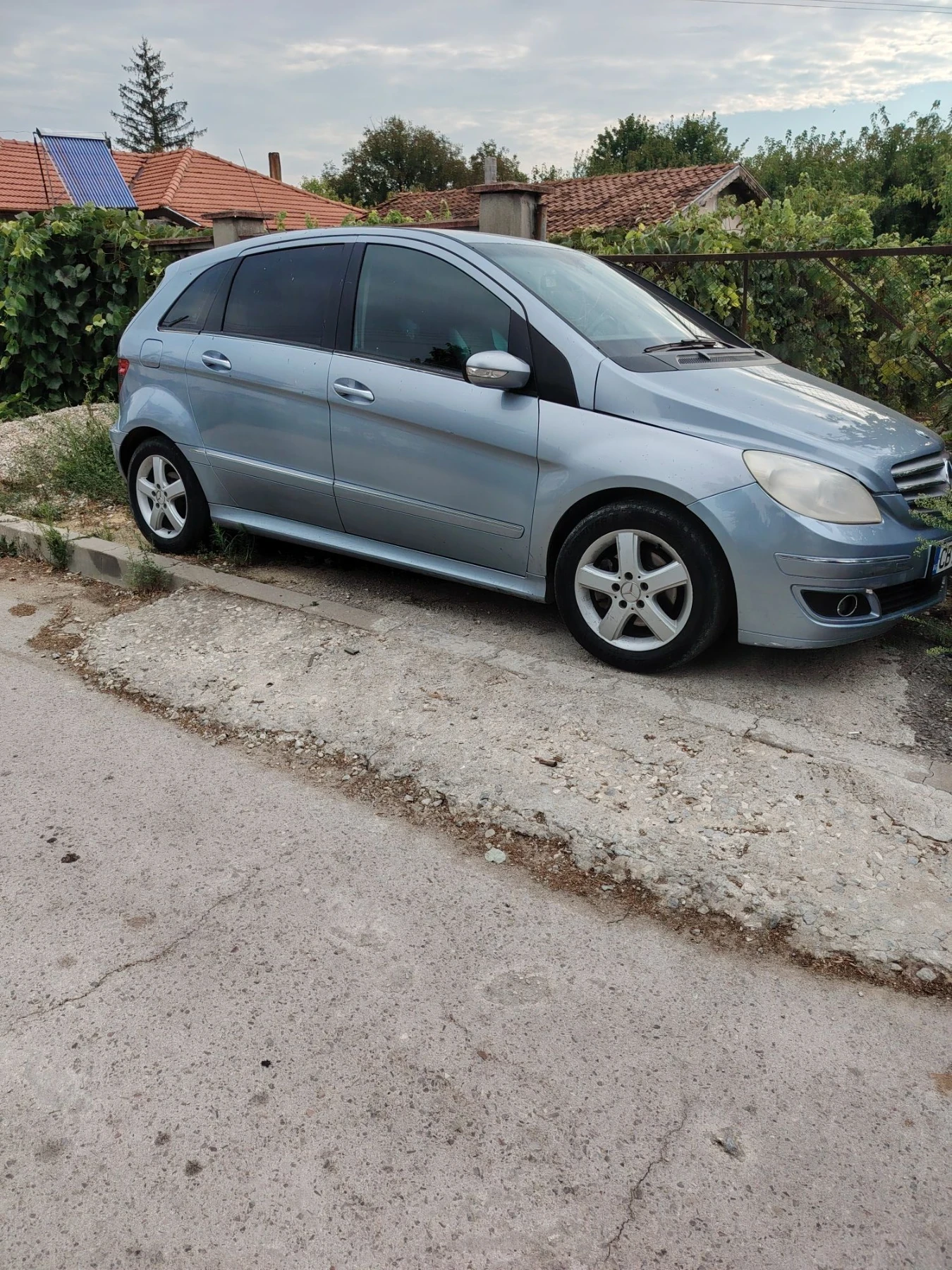 Mercedes-Benz C 180, снимка 4 - Автомобили и джипове - 56075385