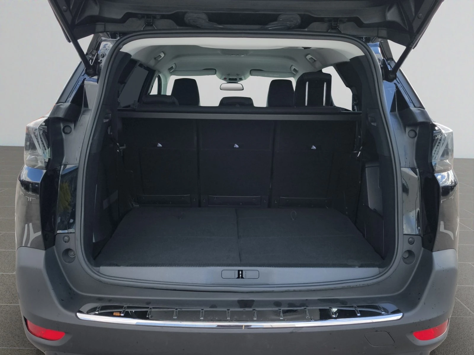 Peugeot 5008 New Line Up ALLURE 1.5 BlueHDi 130 EAT8//2106114, снимка 13 - Автомобили и джипове - 56140318