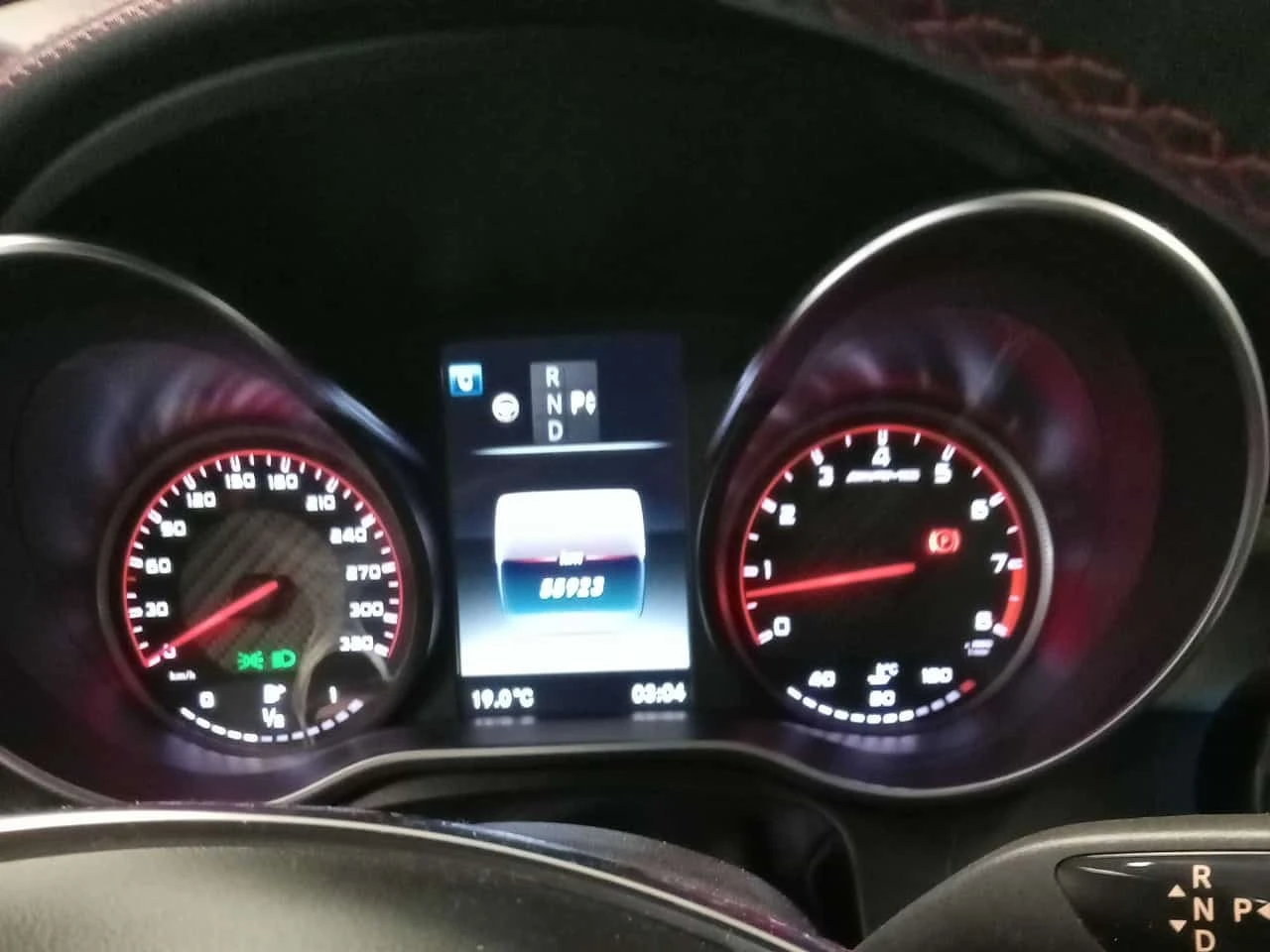 Mercedes-Benz C 63 AMG *  S * STAGE 2* АВТОКРЕДИТ БЕЗ ПЪРВОНАЧАЛНА ВНОСКА, снимка 8 - Автомобили и джипове - 56240812