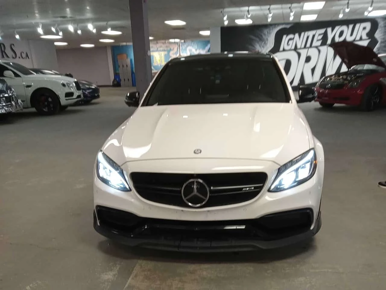 Mercedes-Benz C 63 AMG *  S * STAGE 2* АВТОКРЕДИТ БЕЗ ПЪРВОНАЧАЛНА ВНОСКА, снимка 6 - Автомобили и джипове - 56240812