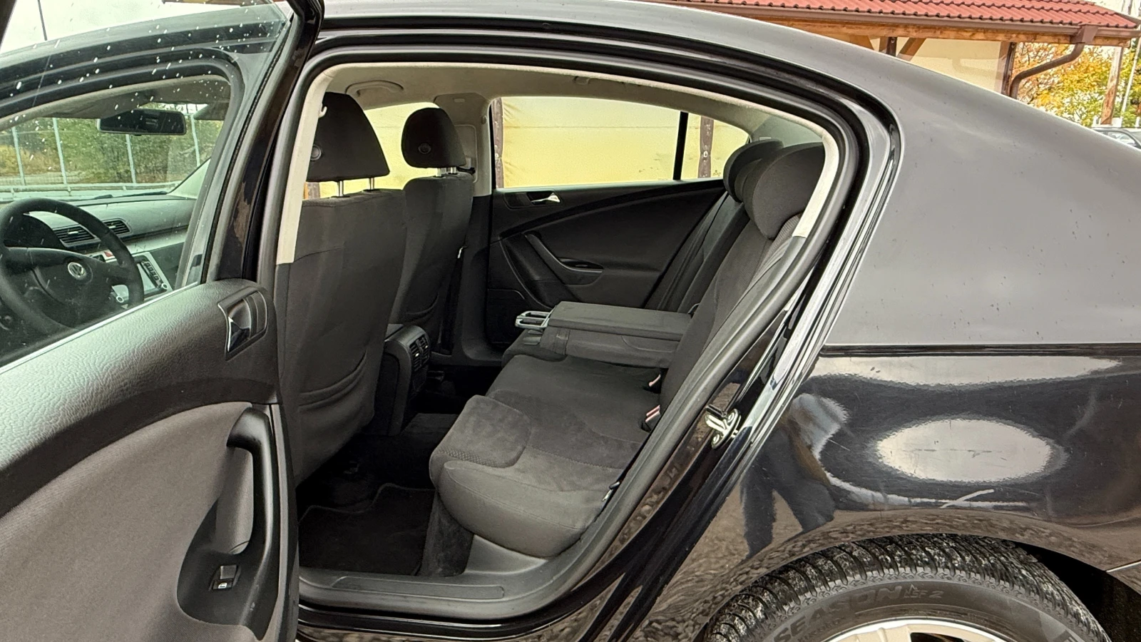 VW Passat 1.9TDI-105��-BXE/NAVI/ANDRIOD/��� ���� �� ������ | Mobile.bg � ����������� 17