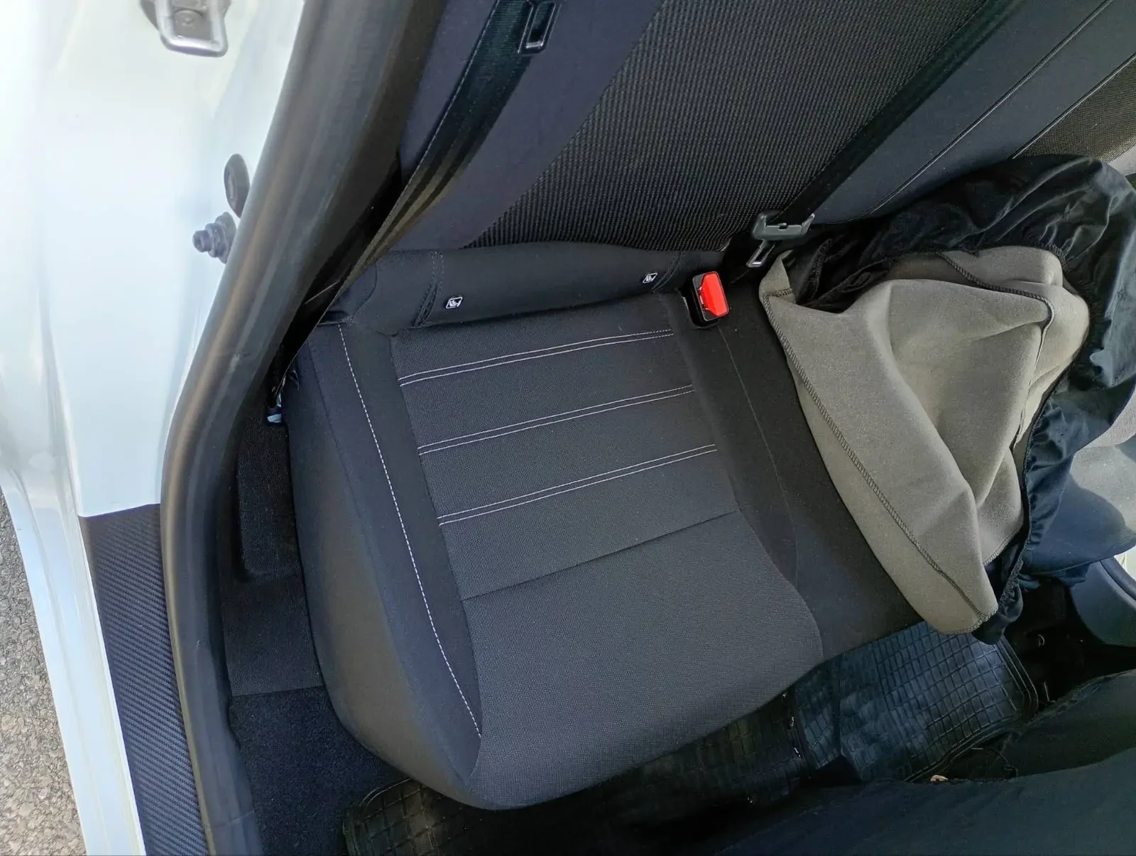 Dacia Sandero, снимка 3 - Автомобили и джипове - 56717735