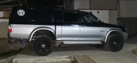 Mitsubishi L200 2.5 116 Десен волан 