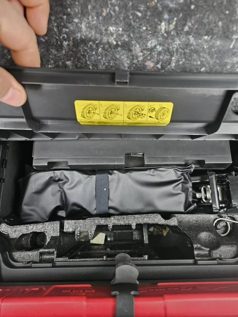 Audi Q5 Quattro, S-line , снимка 9 - Автомобили и джипове - 52468801