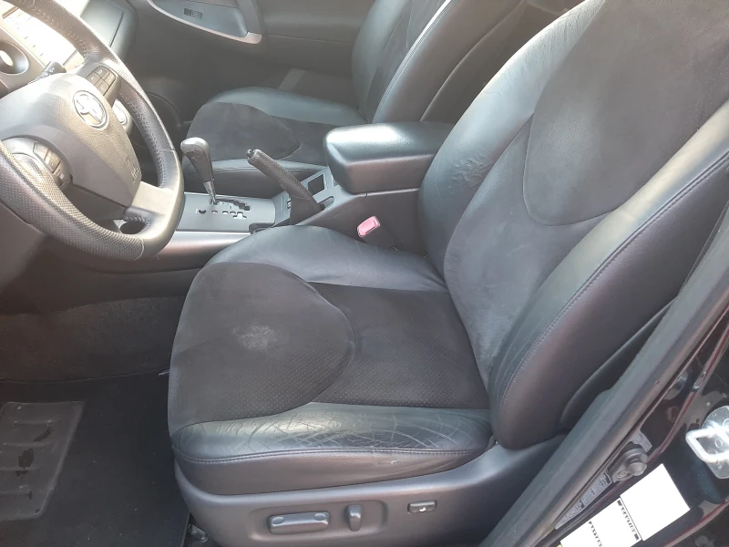 Toyota Rav4 2.0i AUTOMATIC NAVI КОЖА ГАЗ-БЕНЗИН , снимка 10 - Автомобили и джипове - 52485055