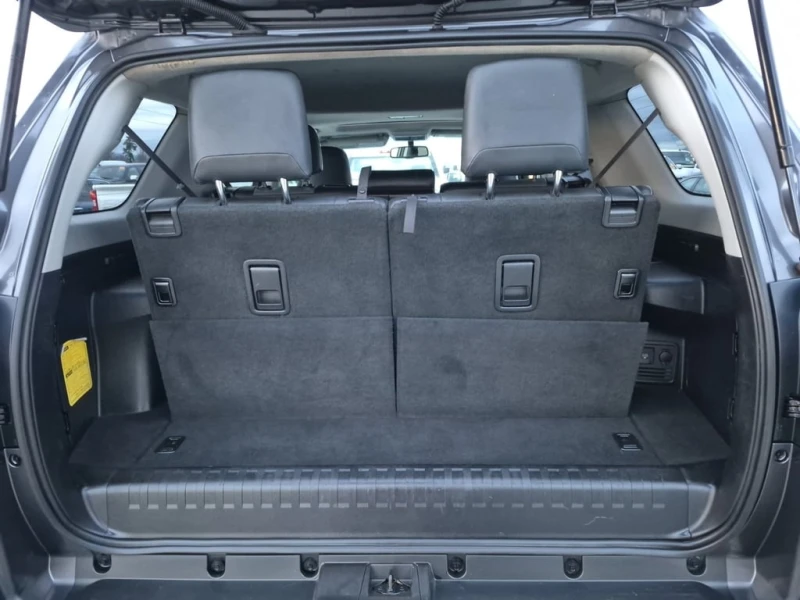 Toyota 4runner * 4WD 4dr V6 SR5 * CARFAX * БЕЗ ПЪРВОНАЧАЛНА ВНОСК, снимка 16 - Автомобили и джипове - 53062845