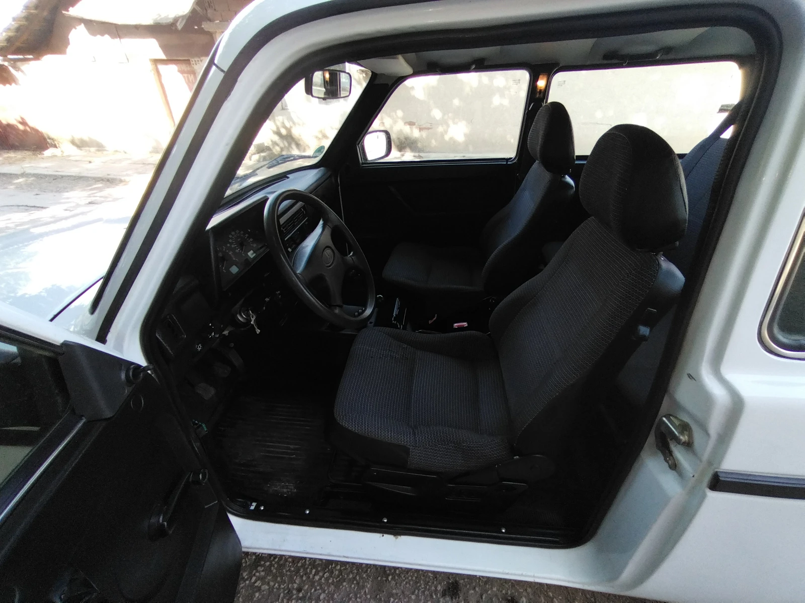 Lada Niva 1.7 - изображение 10